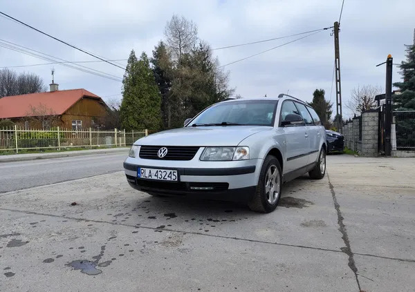 łańcut Volkswagen Passat cena 4750 przebieg: 388543, rok produkcji 1999 z Łańcut